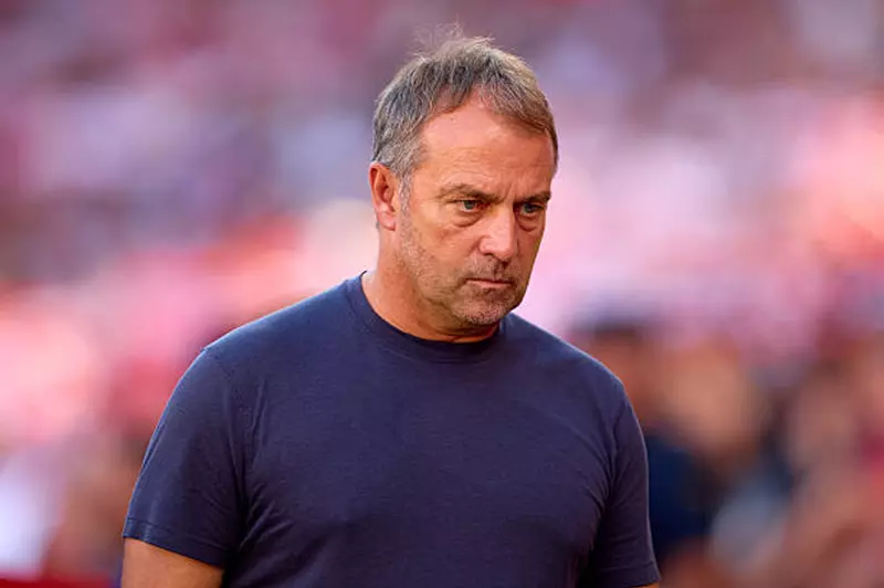 تقارير: برشلونة يراقب جوهرة ستراسبورج لخلافة ليفاندوفسكي